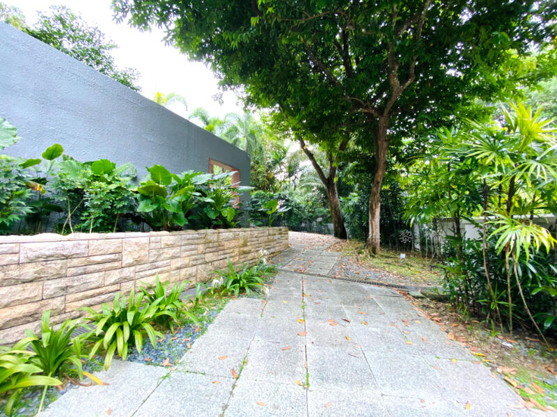 Good Class Bungalow with Pool ✧ Bukit Timah Vicinity, Bukit Timah, Cluny Hill, Cluny Park Road, 5 Bedrooms, 7,736 sqft, Good Class Bungalow For Rent, by Brenda Zee (徐黎倫), 500048480 - Exterior - PropertyGuru.com.sg