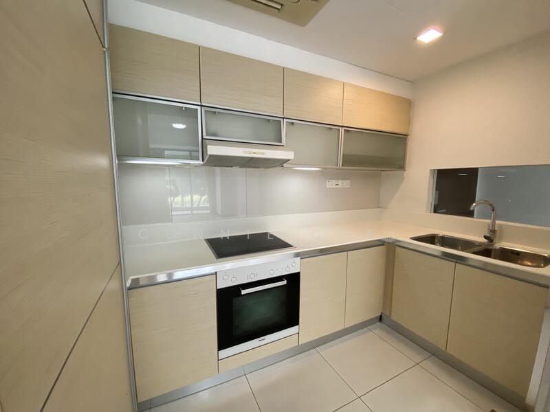 The Sail @ Marina Bay, 2 Marina Boulevard, 3 Bedrooms, 1,256 sqft, Condominium For Rent, by Connie Chai, 500048497 - Kitchen - PropertyGuru.com.sg