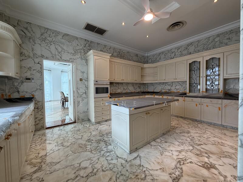 Old Holland Road GCB, , 7 Bedrooms, 12,000 sqft, Good Class Bungalow For Rent, by Sherlene Tay, 500048529 - PropertyGuru.com.sg