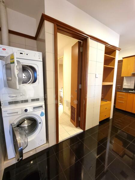 Orchard Scotts, 11 Anthony Road, 4 Bedrooms, 2,508 sqft, Condominium For Rent, by Brenda Zee (徐黎倫), 500048557 - Service Yard - PropertyGuru.com.sg
