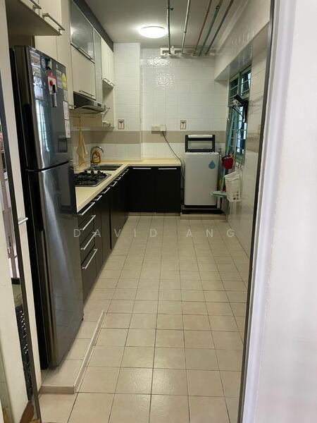 642B Punggol Drive HDB Flat For Sale at S$ 680,000 | PropertyGuru Singapore - Kitchen
