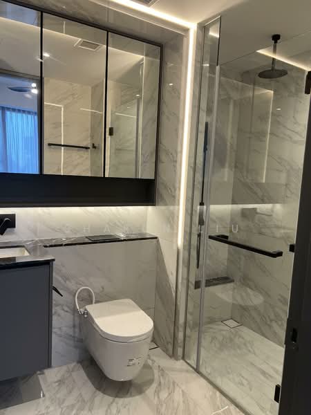 The Landmark, 173 Chin Swee Road, 2 Bedrooms, 678 sqft, Condominium For Rent, by Sharon Liu, 500048566 - Bathroom - PropertyGuru.com.sg