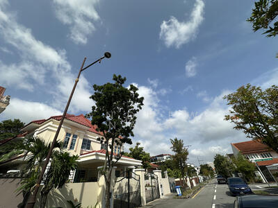 For Sale - Carmen Street