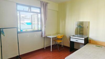 For Rent - 656B Jurong West Street 61