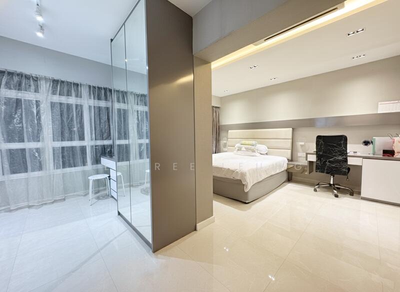 8B Upper Boon Keng Road HDB Flat For Sale at S$ 1,350,000 | PropertyGuru Singapore - Master & Common Room Combined