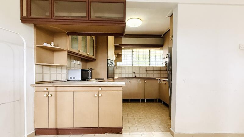 Pine Grove, 1N Pine Grove, 2 Bedrooms, 1,324 sqft, Condominium For Rent, by Christina May, 500048693 - Kitchen - PropertyGuru.com.sg
