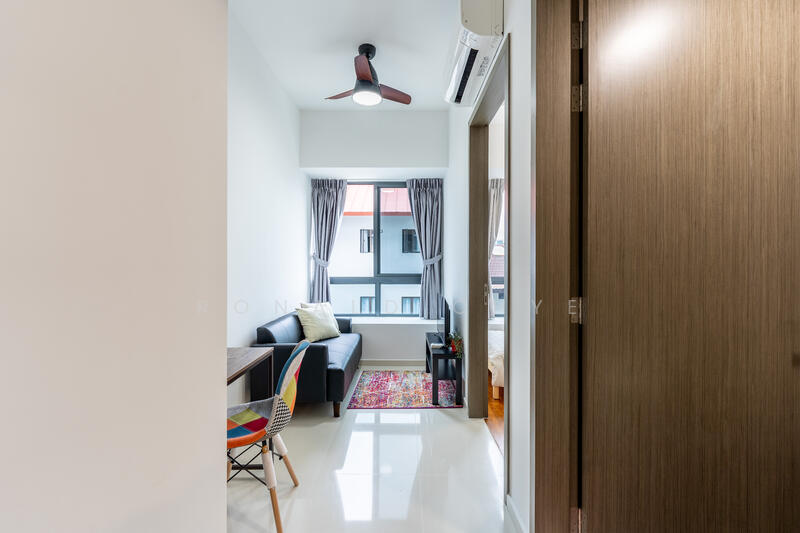 Sycamore Tree, 2 Fowlie Road, 1 Bedroom, 377 sqft, Apartment For Rent, by Ronald Chye, 500048699 - Living Room - PropertyGuru.com.sg