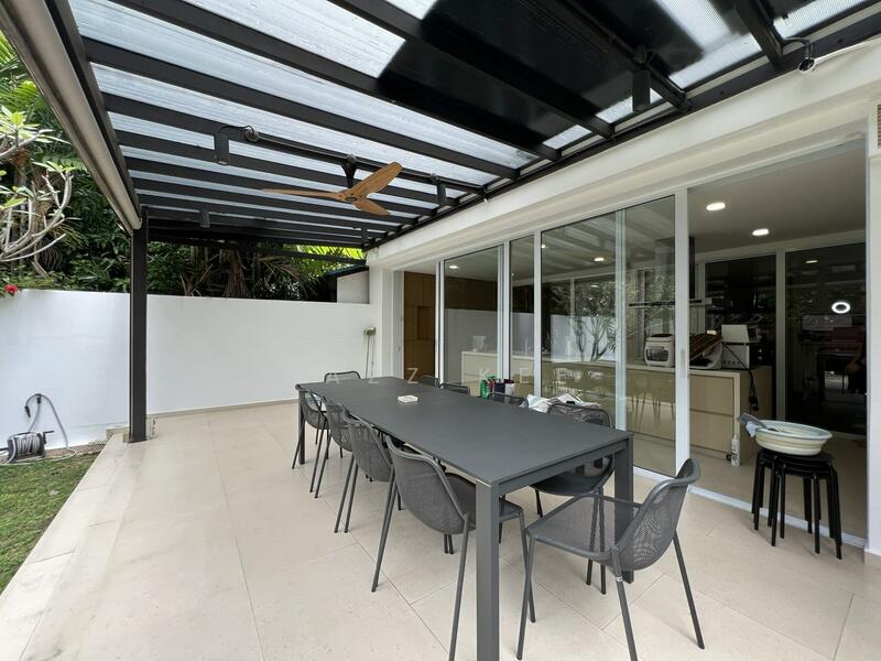 Facing Park, Walking distance to MRT! Excellent condition, Meragi Road, 7 Bedrooms, 4,500 sqft, Terraced House For Rent, by Jazz Kee, 500048738 - Dining Room - PropertyGuru.com.sg