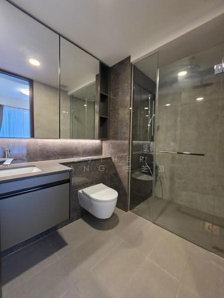 Tembusu Grand, 94 Jalan Tembusu, East Coast / Marine Parade, 2 Bedrooms, 743 sqft, Condominium For Sale, by Esther Wang 王芝茵, 500048752 - Bathroom - PropertyGuru.com.sg