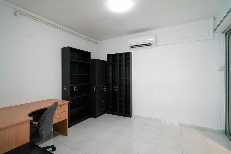 238 Pasir Ris Street 21 HDB Flat For Sale at S$ 850,000 | PropertyGuru Singapore - Study