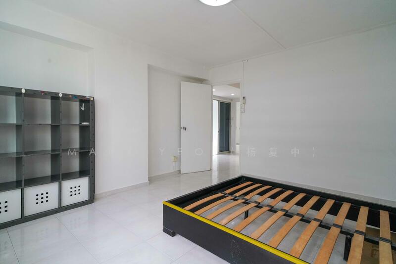 238 Pasir Ris Street 21 HDB Flat For Sale at S$ 850,000 | PropertyGuru Singapore - Bedroom