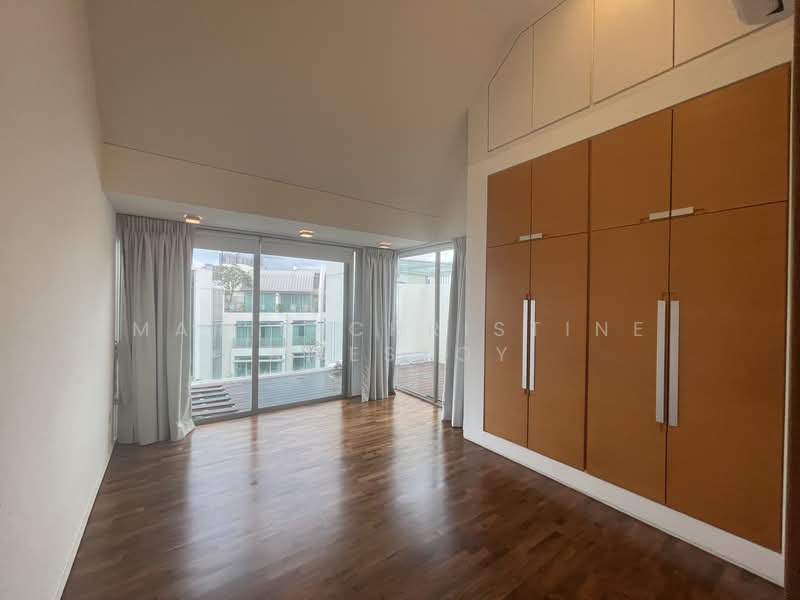Glentrees, 11A Mount Sinai Lane, 4 Bedrooms, 2,691 sqft, Condominium For Rent, by Marie-Christine Amestoy, 500048799 - View - PropertyGuru.com.sg