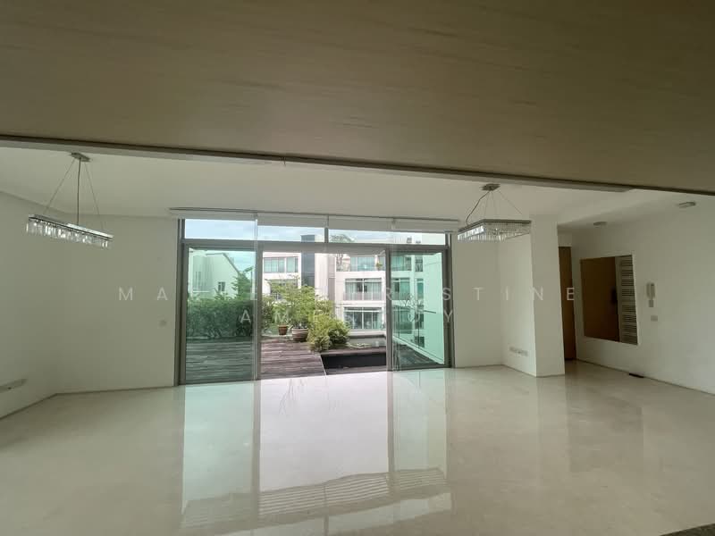 Glentrees, 11A Mount Sinai Lane, 4 Bedrooms, 2,691 sqft, Condominium For Rent, by Marie-Christine Amestoy, 500048799 - Living Room - PropertyGuru.com.sg