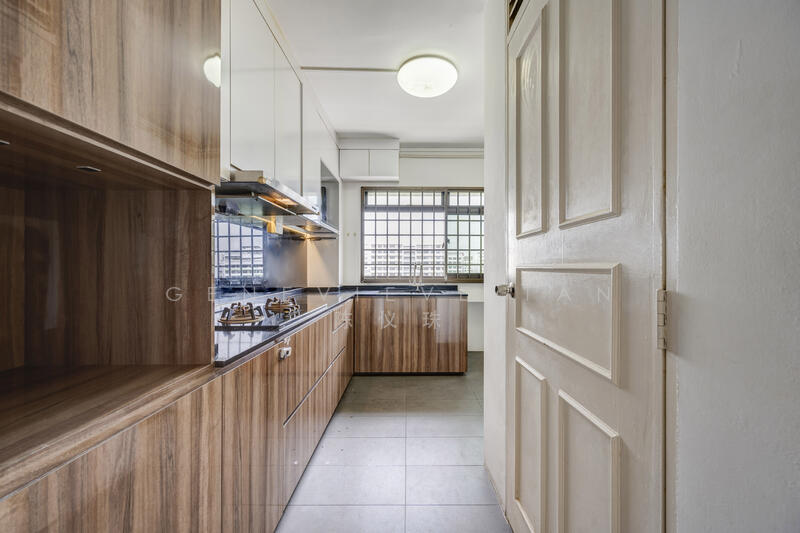 For Sale - 722 Tampines Street 72