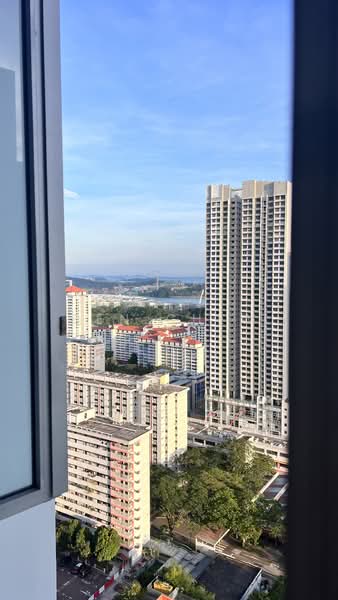 93B Telok Blangah Street 31, 93B Telok Blangah Street 31, 3 Bedrooms, 1,001 sqft, HDB Flat For Sale, by Ben Chew, 500048831 - Exterior - PropertyGuru.com.sg