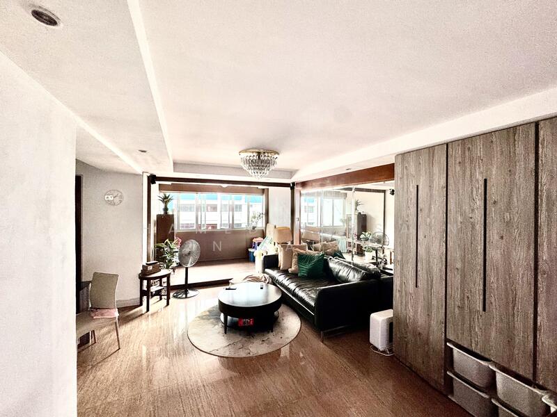 Black Leather Sofa and Dining Table 