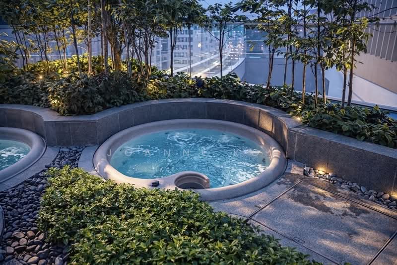 DUO Residences, 1 Fraser Street, Studio, 527 sqft, Apartment For Rent, by Joanne Koh, 500048845 - Jacuzzi - PropertyGuru.com.sg