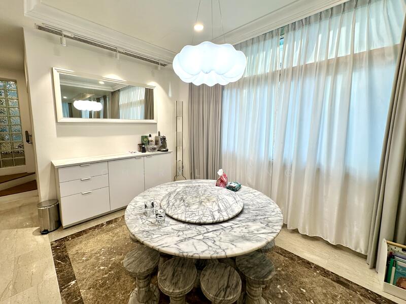 University Park Semi-Detached House For Sale at S$ 4,800,000 | PropertyGuru Singapore - Dining Room