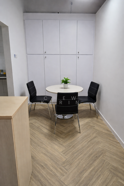 Unity Centre, 51 Bukit Batok Crescent, 1,850 sqft, Light Industrial (B1) For Rent, by Chew Karin, 500048897 - CommercialGuru.com.sg