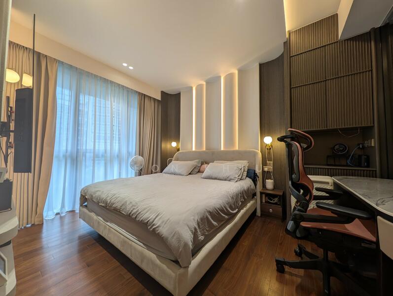Amber Park Condominium For Sale at S$ 4,680,000 | PropertyGuru Singapore - Master Bedroom