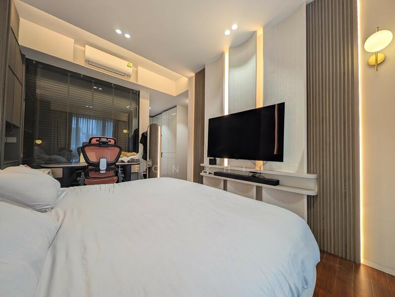 Amber Park Condominium For Sale at S$ 4,680,000 | PropertyGuru Singapore - Master Bedroom