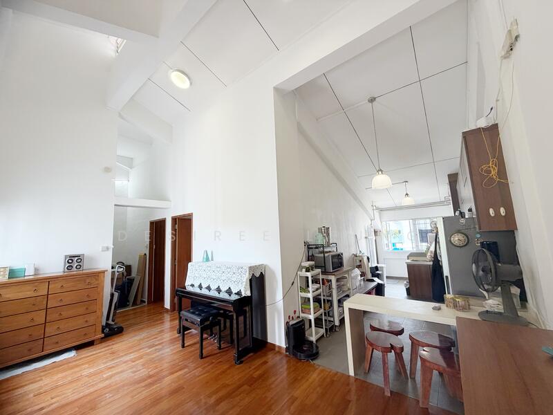 For Sale - 303 Hougang Avenue 5