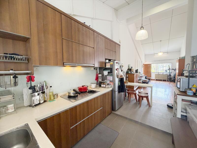 For Sale - 303 Hougang Avenue 5