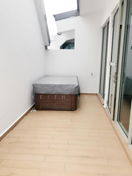 Vibes @ Kovan Condominium For Sale at S$ 1,350,000 | PropertyGuru Singapore - Balcony