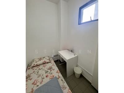 For Rent - Fernwood Towers