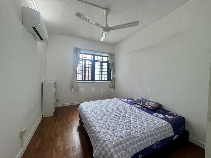 Fernwood Towers, 22 Fernwood Terrace, Room Rental, 80 sqft, Condominium For Rent, by Stephen Koh, 500048937 - Bedroom - PropertyGuru.com.sg