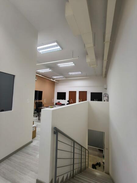 Oxley BizHub 2, 62 Ubi Road 1, 1,894 sqft, Light Industrial (B1) For Sale, by Sherman Ng, 500048950 - Stairs - CommercialGuru.com.sg