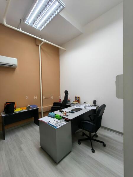 Oxley BizHub 2, 62 Ubi Road 1, 1,894 sqft, Light Industrial (B1) For Sale, by Sherman Ng, 500048950 - Study - CommercialGuru.com.sg