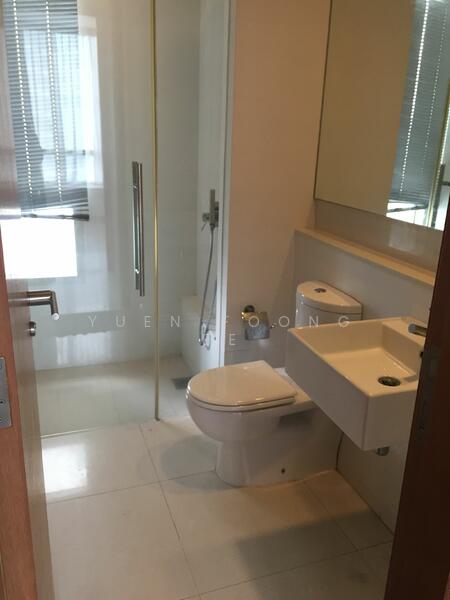 The Sea View, 37 Amber Road, 3 Bedrooms, 1,410 sqft, Condominium For Rent, by Yuen Foong Ee, 500048970 - Bathroom - PropertyGuru.com.sg