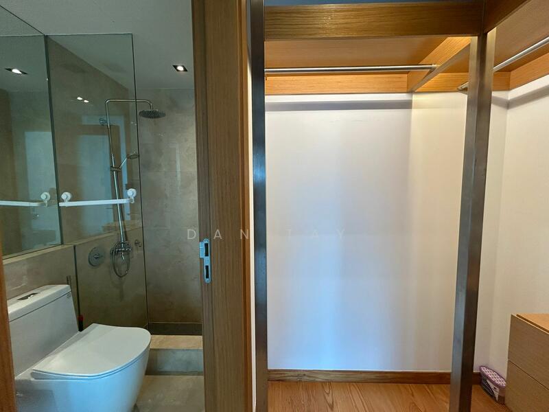 Icon Apartment For Sale at S$ 1,299,999 | PropertyGuru Singapore - Bathroom