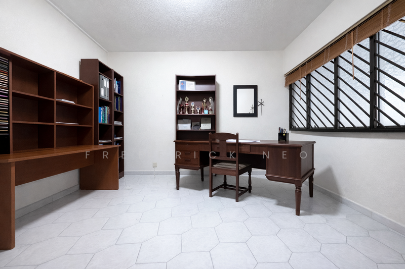 254 Kim Keat Avenue HDB Flat For Sale at S$ 1,000,000 | PropertyGuru Singapore - Study