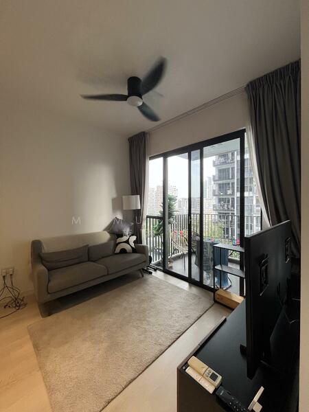 Sky Vue, Bishan Street 14, 2 Bedrooms, 678 sqft, Condominium For Rent, by Mumu Shih 施沐融, 500049061 - Living Room - PropertyGuru.com.sg