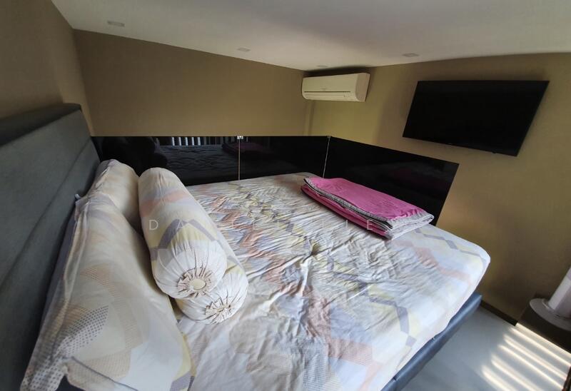 Bellewoods Executive Condominium For Sale at S$ 2,250,000 | PropertyGuru Singapore - Master Bedroom