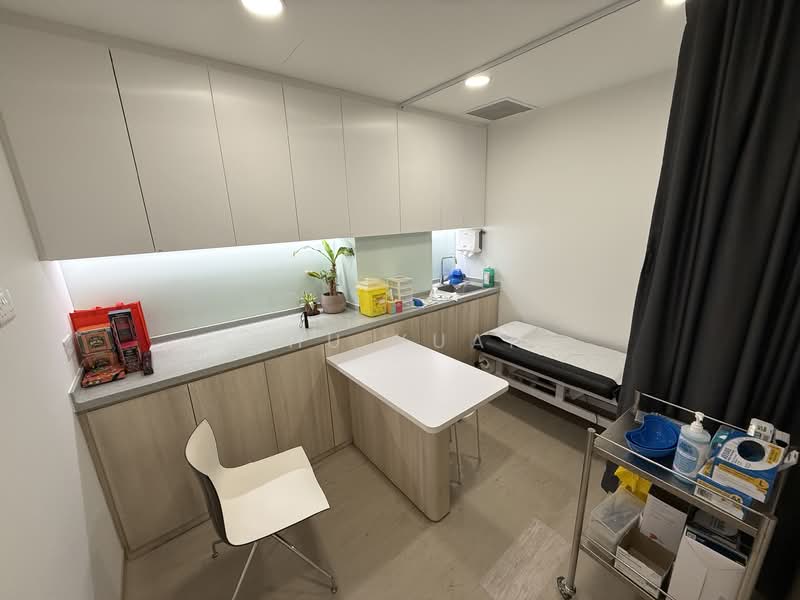 Mount Elizabeth Hospital / Medical Center, 3 Mount Elizabeth, 220 sqft, Medical For Rent, by Shu Xuan, 500049109 - Interior - CommercialGuru.com.sg