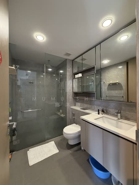 The Tapestry Condominium For Sale at S$ 1,080,000 | PropertyGuru Singapore - Bathroom