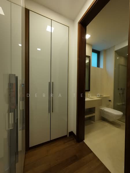 Sage, 11A Nassim Road, 4 Bedrooms, 2,830 sqft, Condominium For Rent, by Debra Teng, 500049130 - Bathroom - PropertyGuru.com.sg