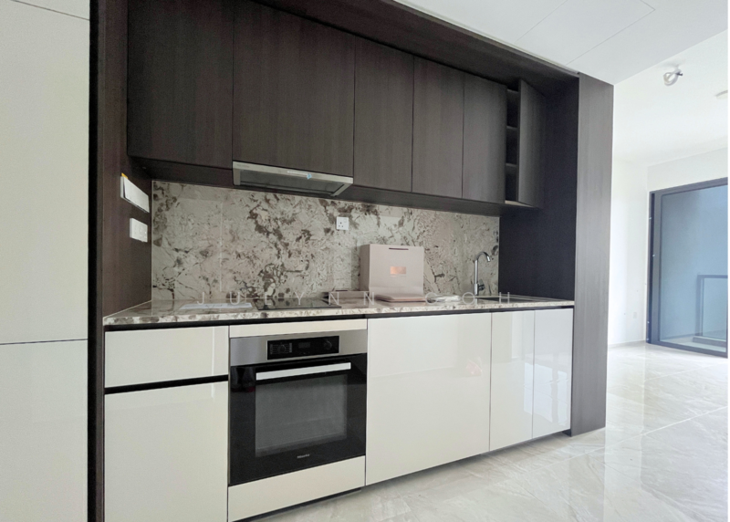 Tembusu Grand Condominium For Sale at S$ 1,370,000 | PropertyGuru Singapore - Kitchen | SageHomes
