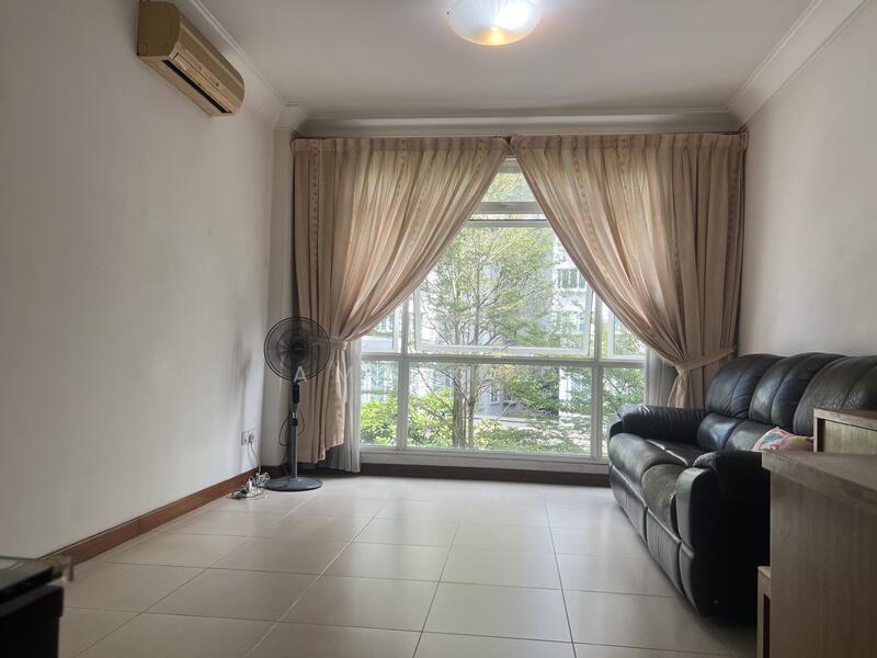 Casablanca, 21 Rosewood Drive, 2 Bedrooms, 904 sqft, Condominium For Rent, by Amy Guo, 500049171 - Living Room - PropertyGuru.com.sg