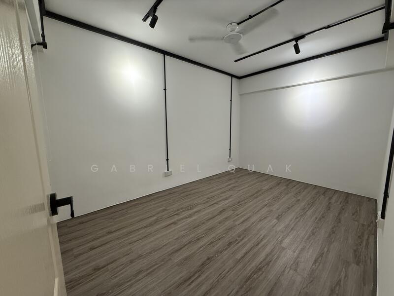 For Sale - 545 Woodlands Drive 16