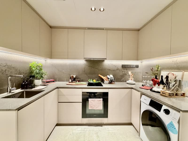River Modern Condominium For Sale at S$ 1,548,000 | PropertyGuru Singapore - Kitchen