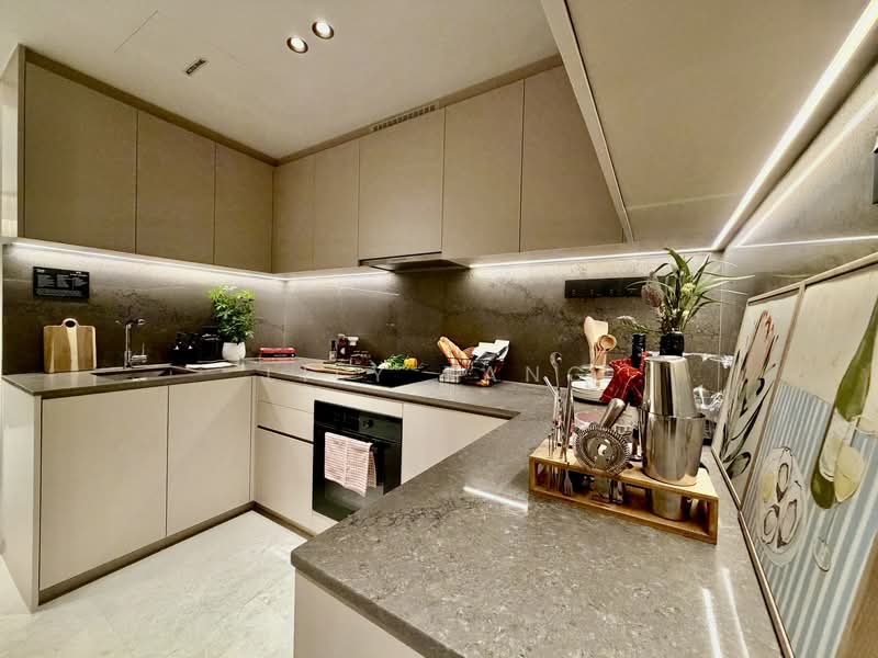 River Modern Condominium For Sale at S$ 1,548,000 | PropertyGuru Singapore - Kitchen
