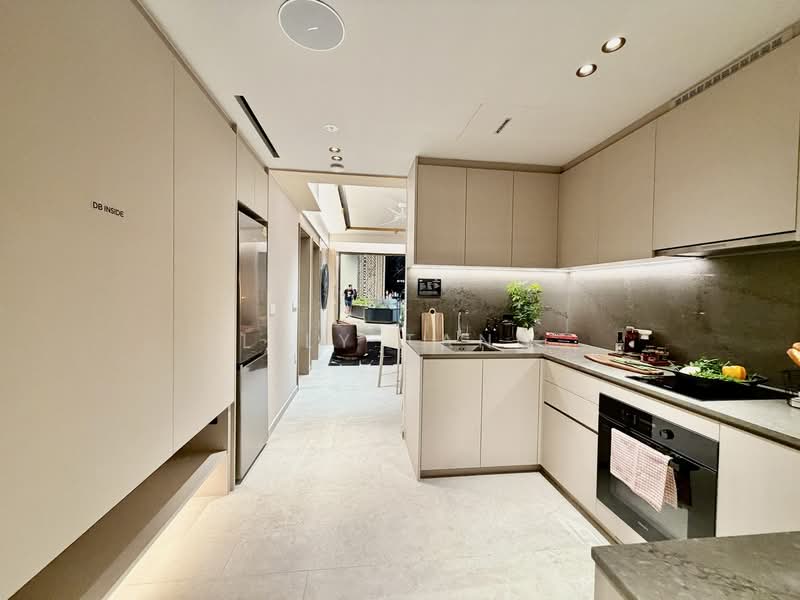 River Modern Condominium For Sale at S$ 1,548,000 | PropertyGuru Singapore - Kitchen