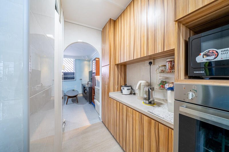 613 Hougang Avenue 8 HDB Flat For Sale at S$ 585,000 | PropertyGuru Singapore