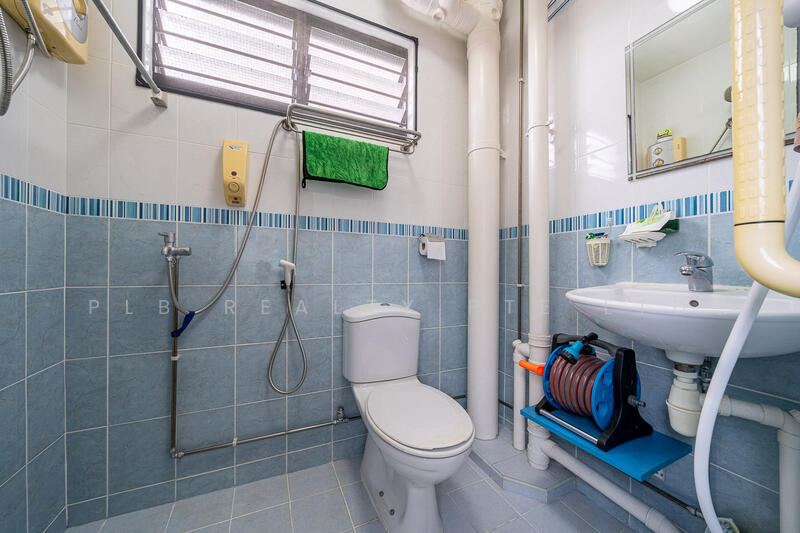 613 Hougang Avenue 8 HDB Flat For Sale at S$ 585,000 | PropertyGuru Singapore