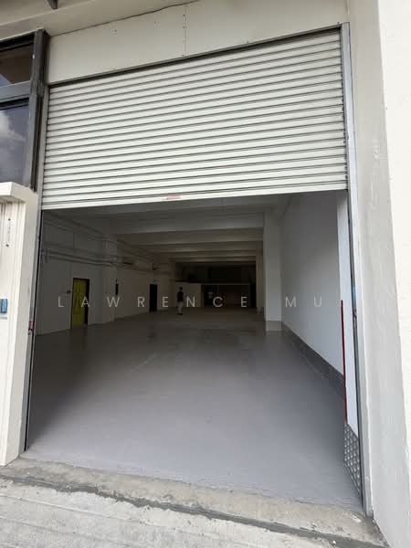 Halcyon 1, 39A Jalan Pemimpin, 2,587 sqft, Light Industrial (B1) For Rent, by Lawrence Mui, 500049269 - Entrance - CommercialGuru.com.sg
