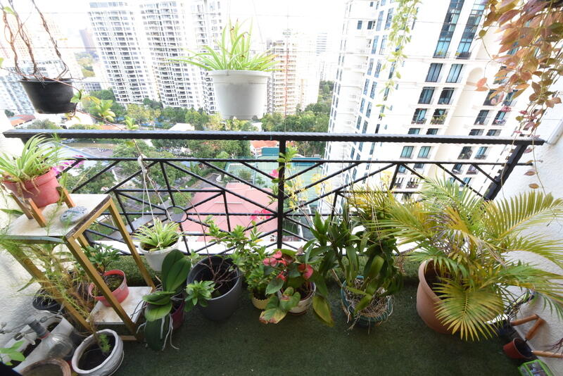Spring Grove, 53A Grange Road, 3 Bedrooms, 1,389 sqft, Condominium For Rent, by Eddy Chee, 500049288 - Balcony - PropertyGuru.com.sg